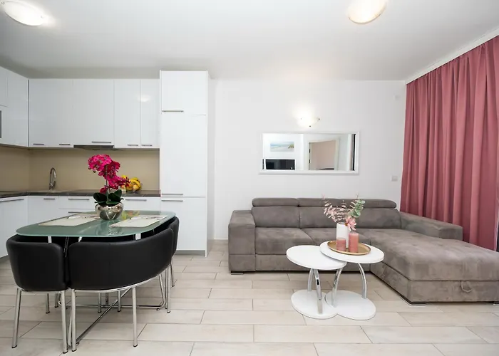 Adrian Apartment