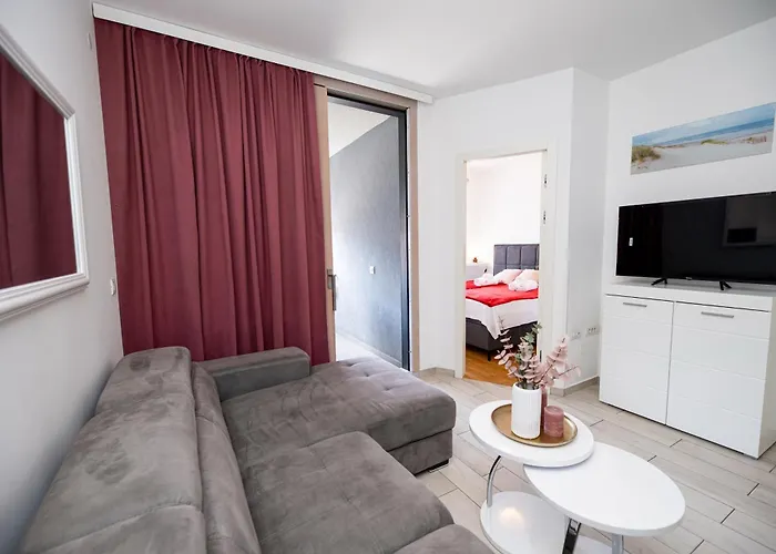 Adrian Apartment Zadar